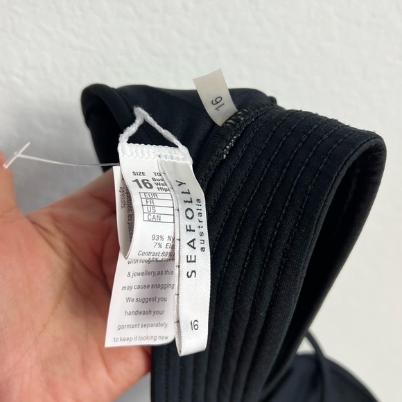 SEAFOLLY AUSTRALIA BLACK BIKINI CRISS CROSS SWIMSUIT TOP SIZE 16 NEW - Picture 4 of 6